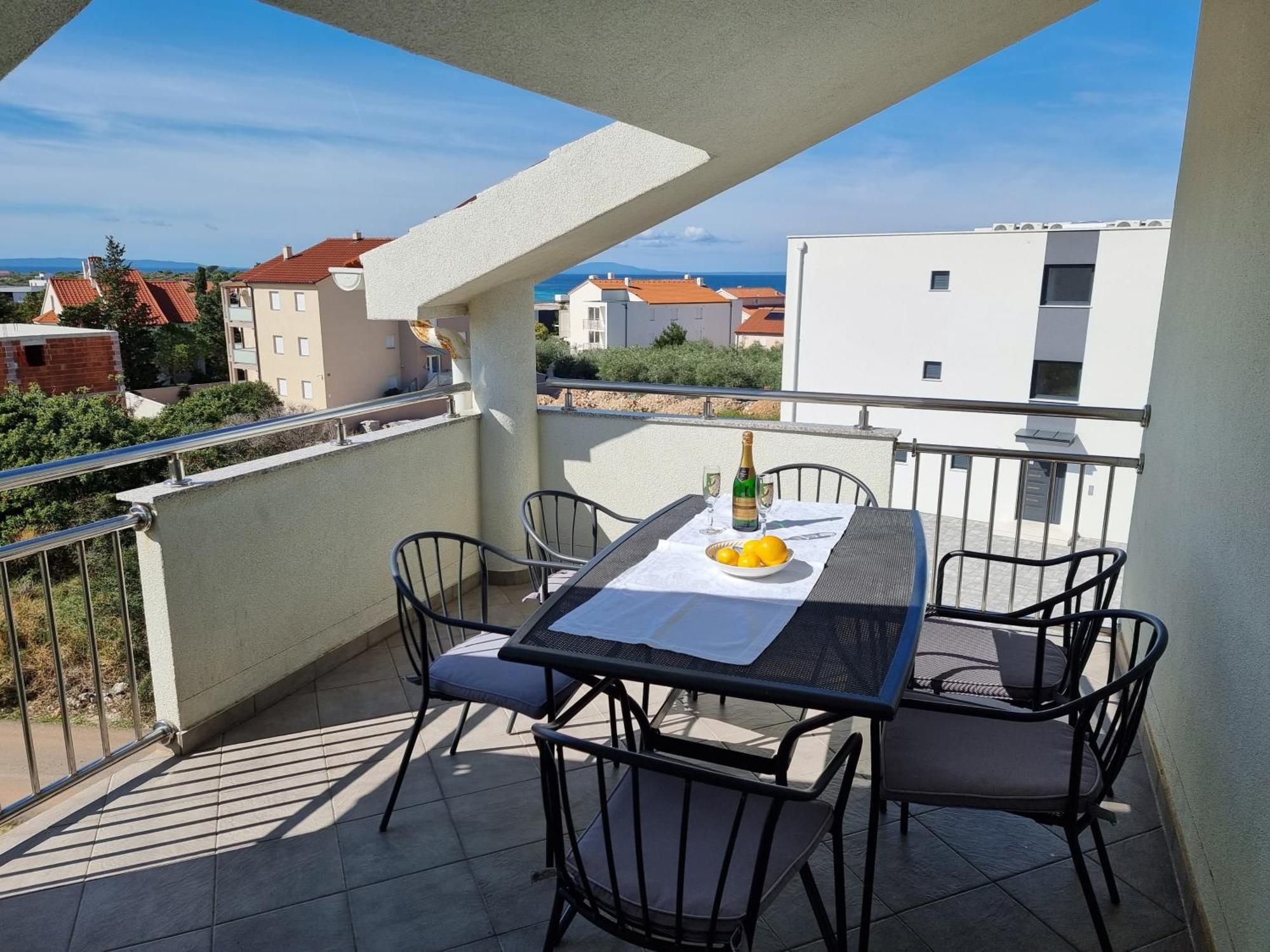 The Golden Grotto Apartments Новаля Номер фото