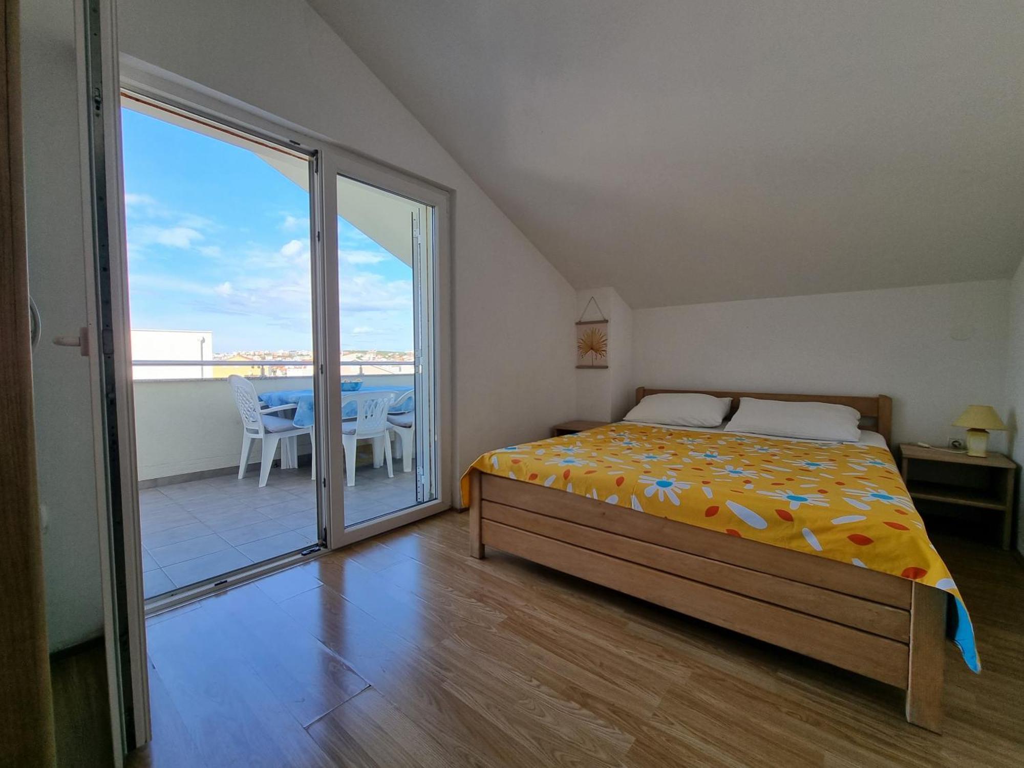 The Golden Grotto Apartments Новаля Номер фото
